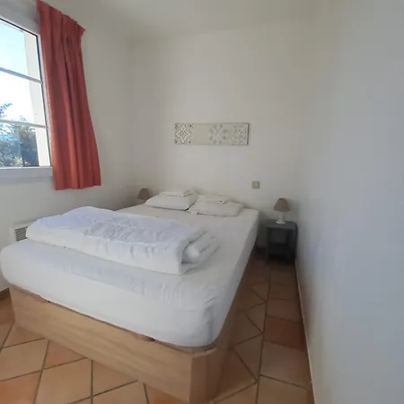 Grileg- Pour Des Ideales En Famille ! T2 Dans Avec Piscine Chauffee グリモー