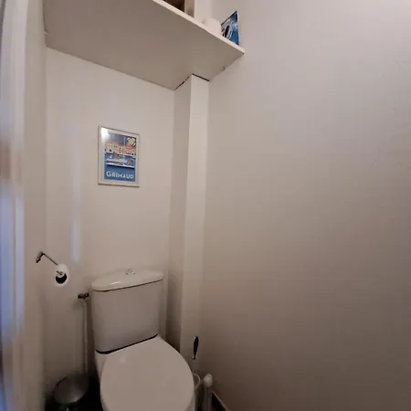 Grileg- Pour Des Ideales En Famille ! T2 Dans Avec Piscine Chauffee *