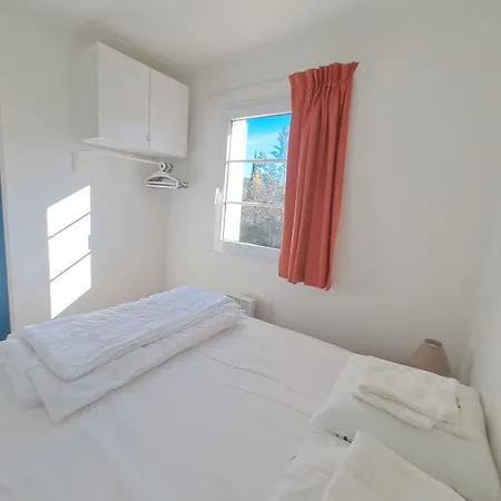 Grileg- Pour Des Ideales En Famille ! T2 Dans Avec Piscine Chauffee グリモー